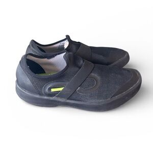 OOFOS OOmg Low Fiber Recovery Black Slip On Mesh Shoes Size 11